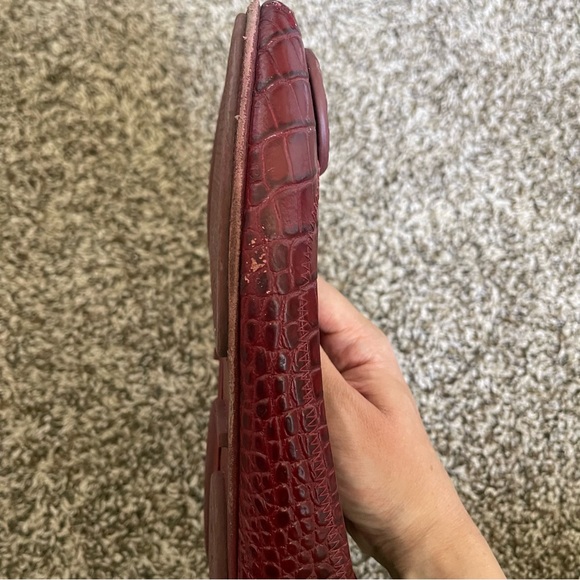 Size 8 Burgundy Snakeskin Tory Burch Flats - Picture 7 of 11
